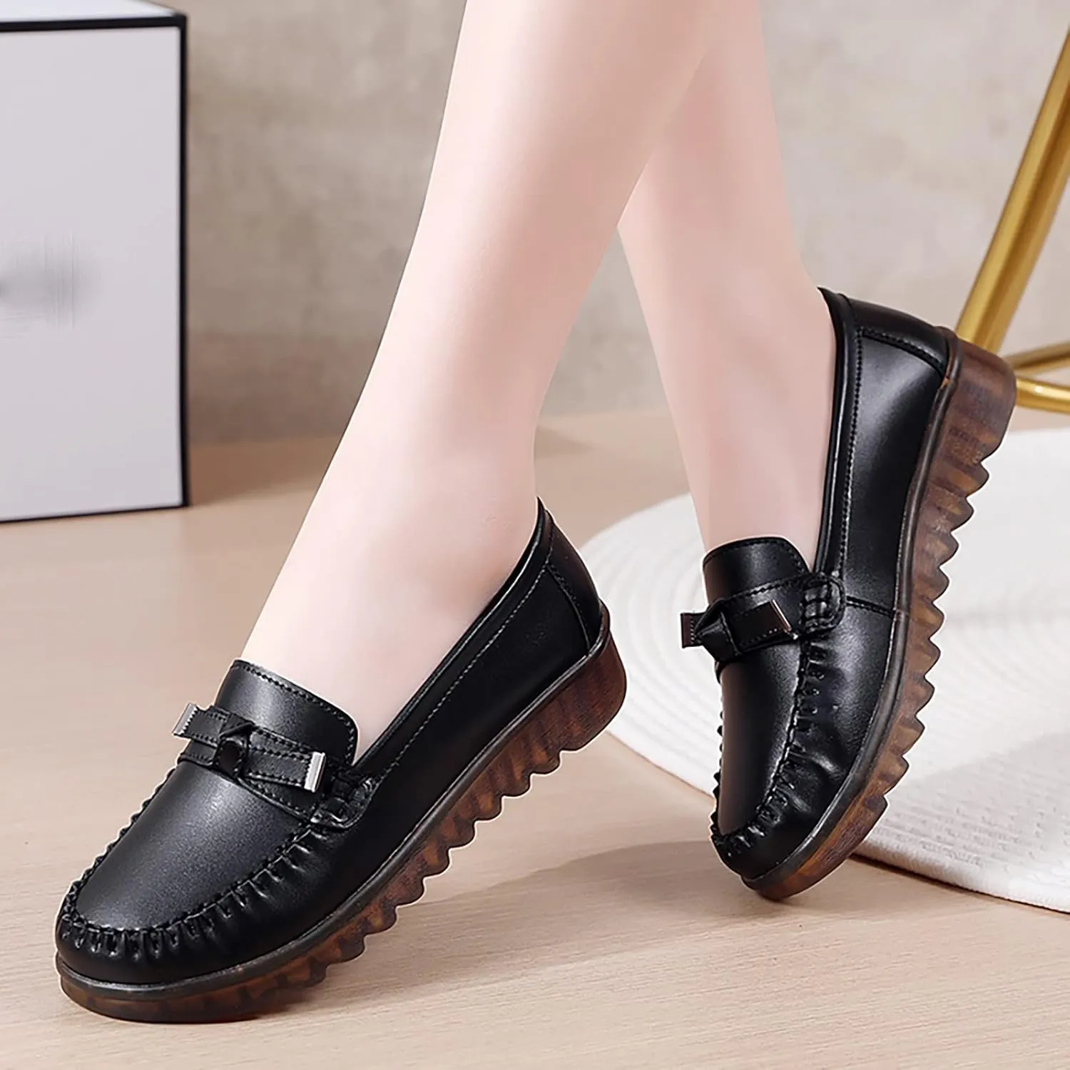 Women Comfort Walking Flat Loafer Slip On Leather Loafer Comfortable Flat Shoes Business Casual Dress Shoes for Women (Black, 7)